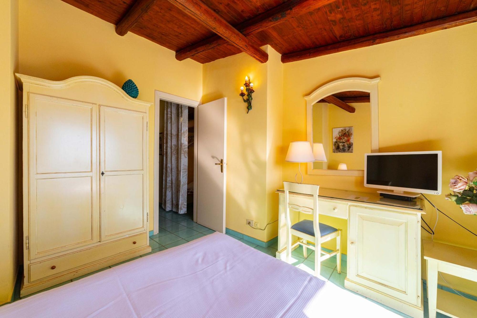Hotel Mendolia