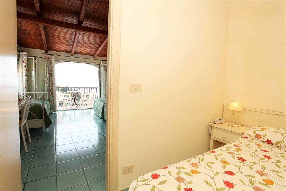 Mendolia Hotel 3*